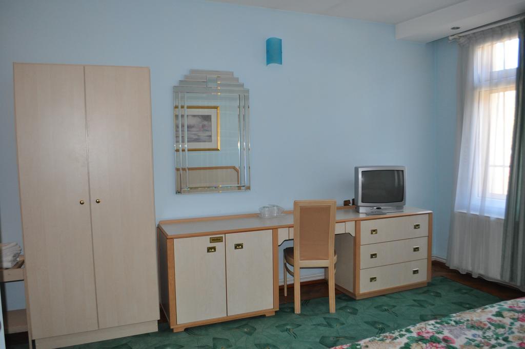 Pensiunea Micsunica Sinaia Buitenkant foto